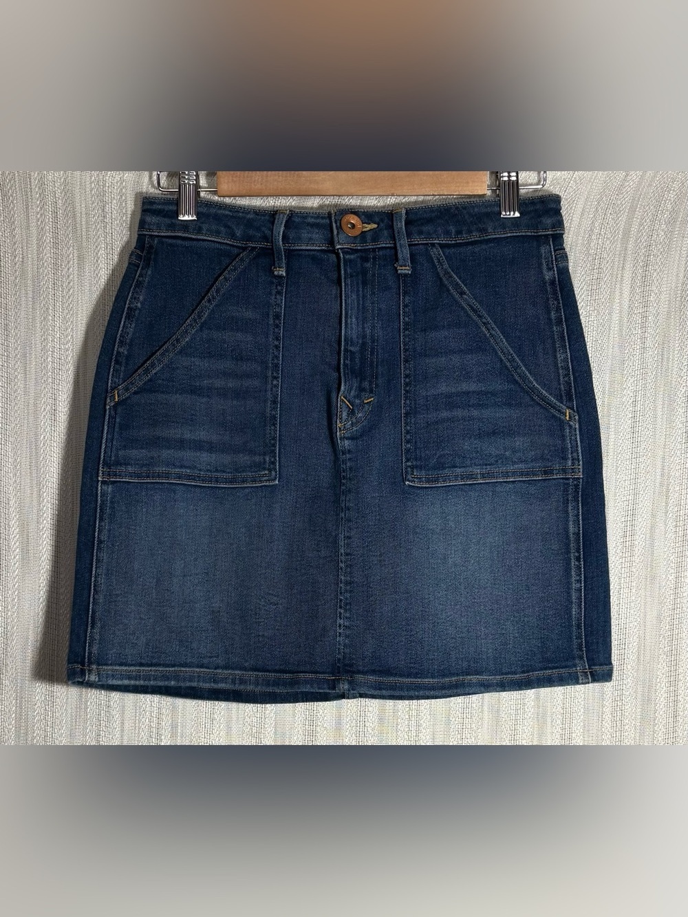 Custom Painted Vineyard Vines Dark Blue Denim Mini Skirt size 28
